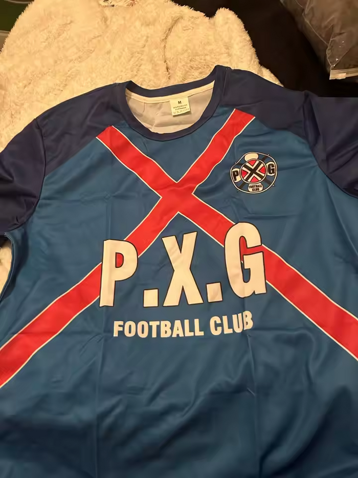 Fan wearing an AnimeFoot jersey